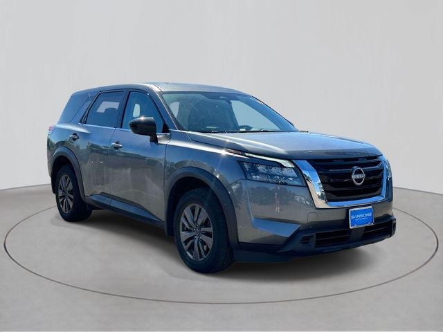 2024 Nissan Pathfinder S