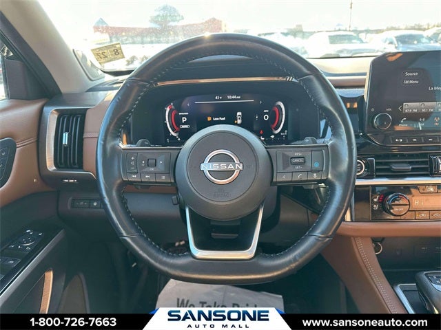 2022 Nissan Pathfinder Platinum