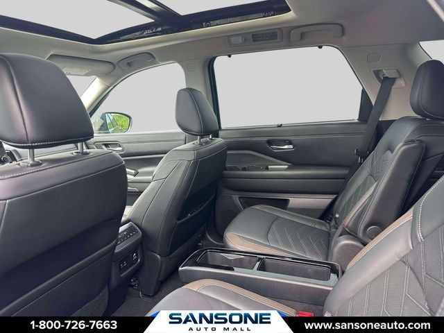 2024 Nissan Pathfinder Platinum