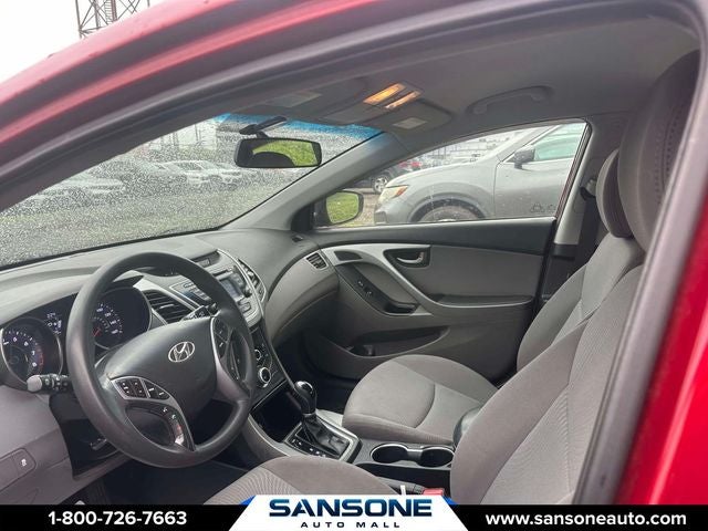 2015 Hyundai Elantra SE