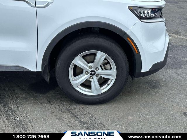 2023 Kia Sorento LX