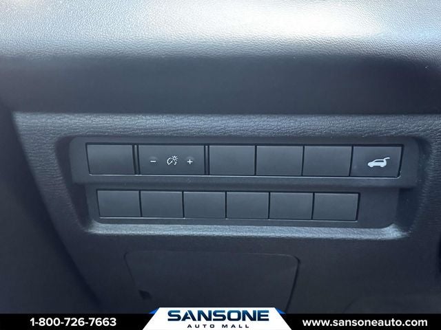2022 Mitsubishi Outlander Base