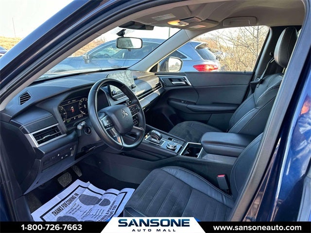 2023 Mitsubishi Outlander PHEV SE