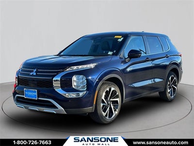 2023 Mitsubishi Outlander PHEV SE