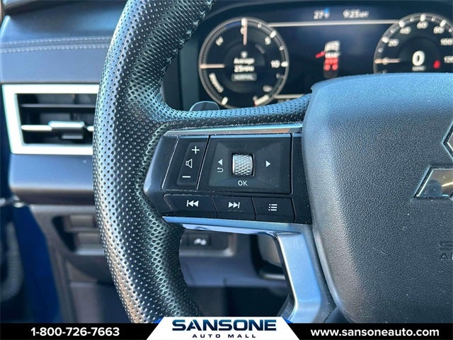 2023 Mitsubishi Outlander PHEV SE