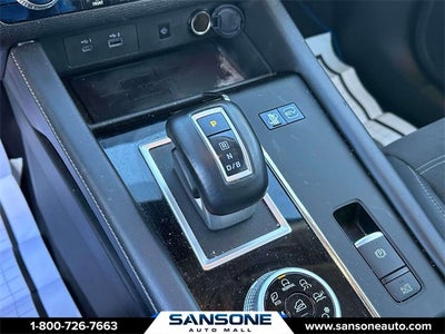 2023 Mitsubishi Outlander PHEV SE