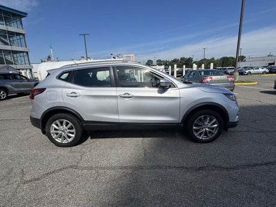 2021 Nissan Rogue Sport SV