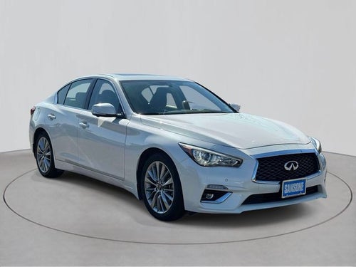 2023 INFINITI Q50 LUXE
