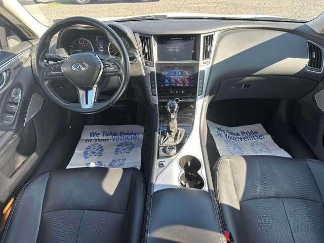 2023 INFINITI Q50 LUXE