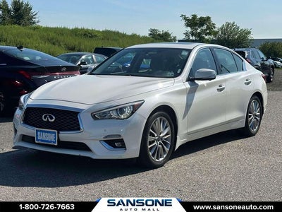 2023 INFINITI Q50 LUXE