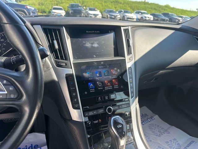 2023 INFINITI Q50 LUXE