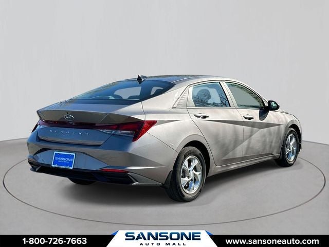 2023 Hyundai Elantra SE