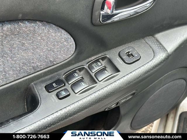 2004 Hyundai Sonata Base