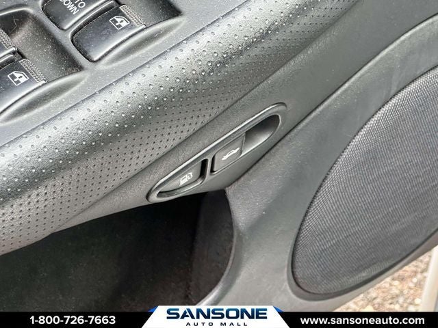 2004 Hyundai Sonata Base