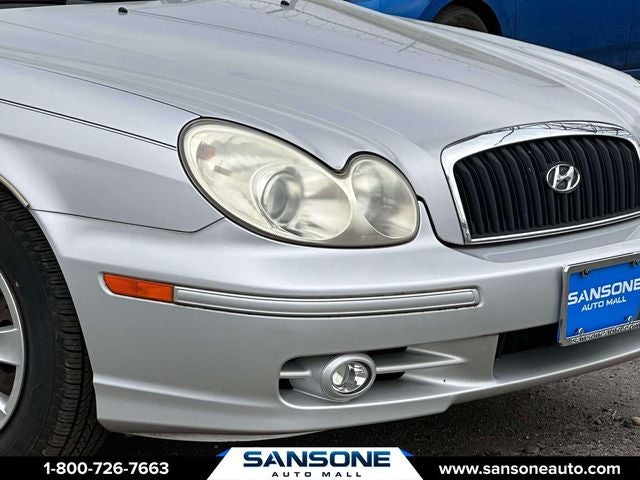 2004 Hyundai Sonata Base