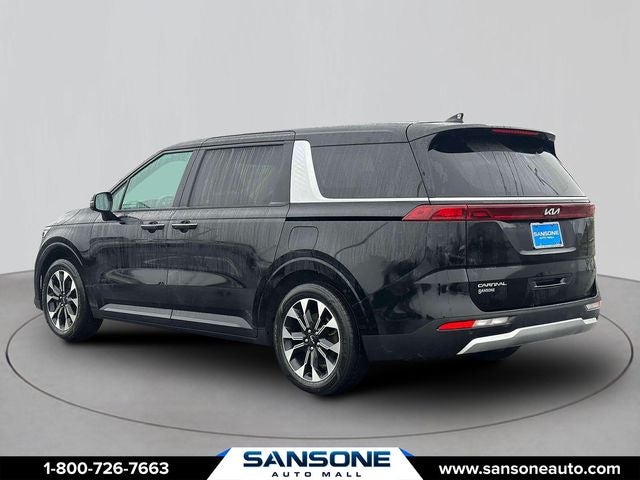 2023 Kia Carnival EX