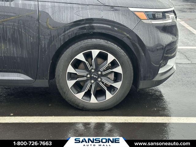 2023 Kia Carnival EX