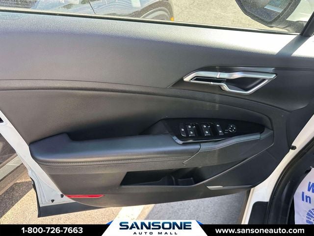 2025 Kia Sportage Hybrid EX