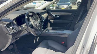 2023 Volvo S90 B6 Plus
