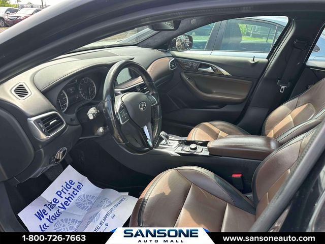 2018 INFINITI QX30 ESSENTIAL