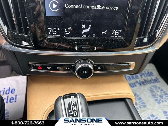 2018 Volvo V90 Cross Country T5